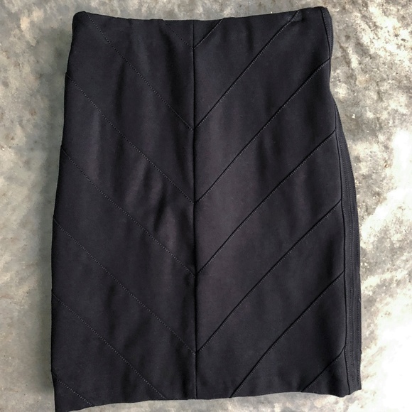 White House Black Market Dresses & Skirts - White House Black Market Instantly Slimming Skirt